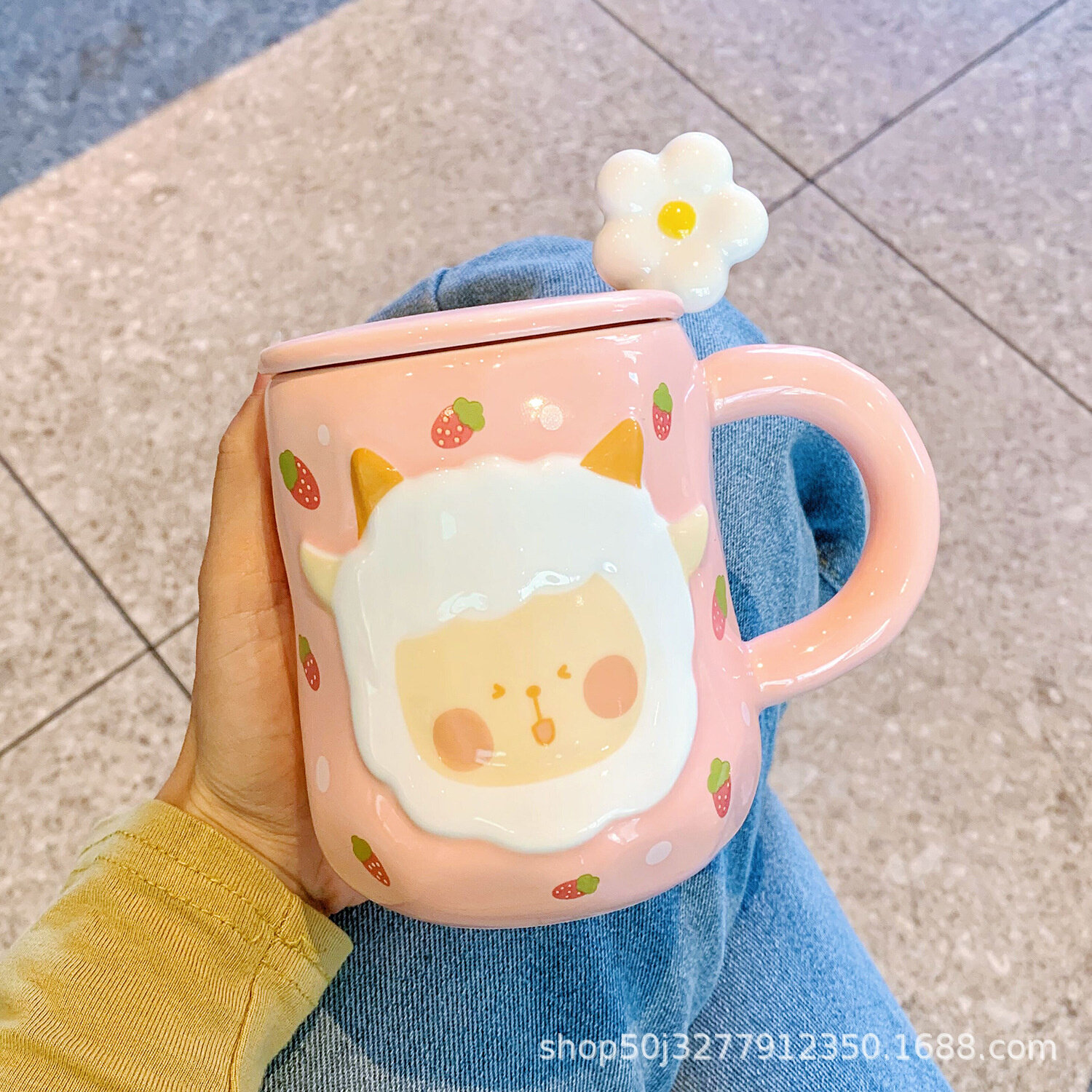 可爱小羊陶瓷杯带盖带勺子杯子女家用马克杯大容量水杯办公室