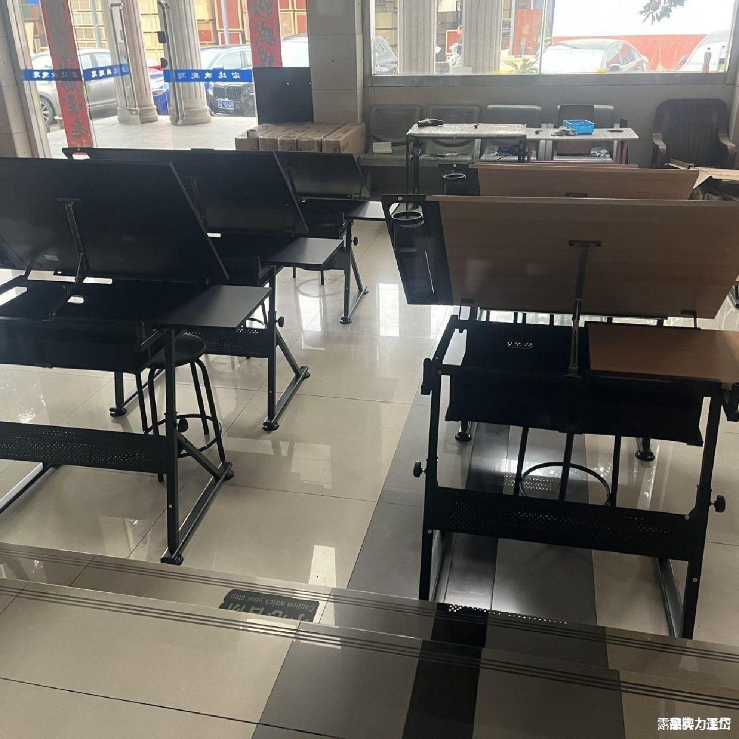 美术生工作台可升降绘画画桌子儿童培训班油画图设计师训练桌