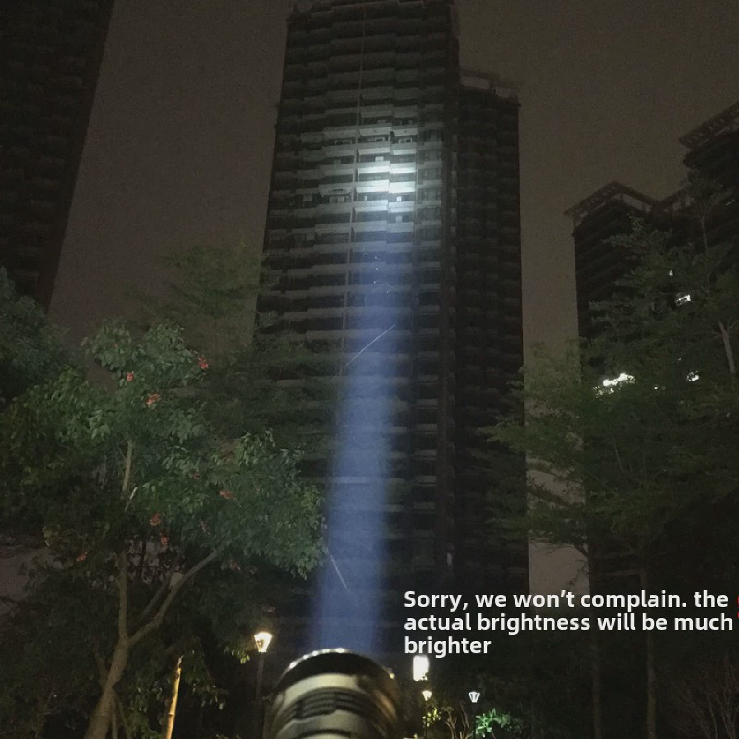 霸光26650强光手电筒PL1800超亮防水远射5000聚光led可充电黄光