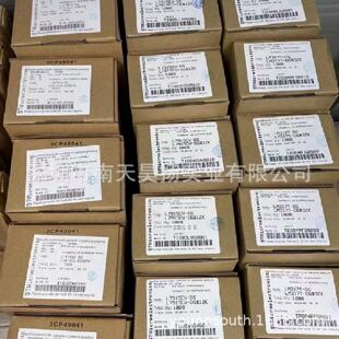 ADM2486BRWZ-REEL2.5kV信号隔离20Mbps半双工收发数字隔离器