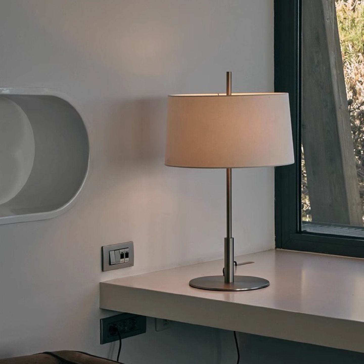 Diana现代设计感落地灯意式极简客厅书房卧室样板房布艺装饰台灯