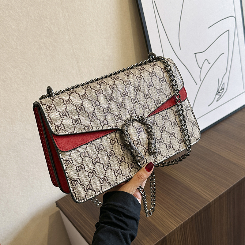 包包女夏新款2023n爆款酒神斜挎包大容量高级感小众单肩女包链条