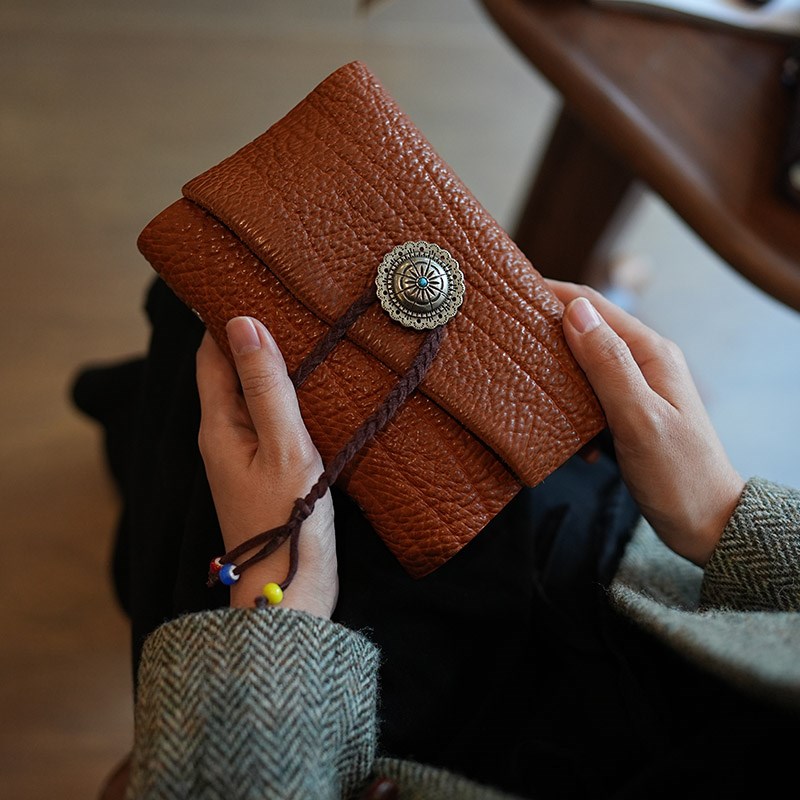 手工植鞣牛颈纹牛皮小众复古活页夹手账本真皮便携旅行记事笔记本