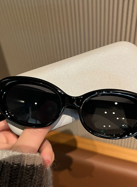 2023年新款太阳眼镜女款级感美式复古窄框黑色小框辣妹太阳眼镜潮