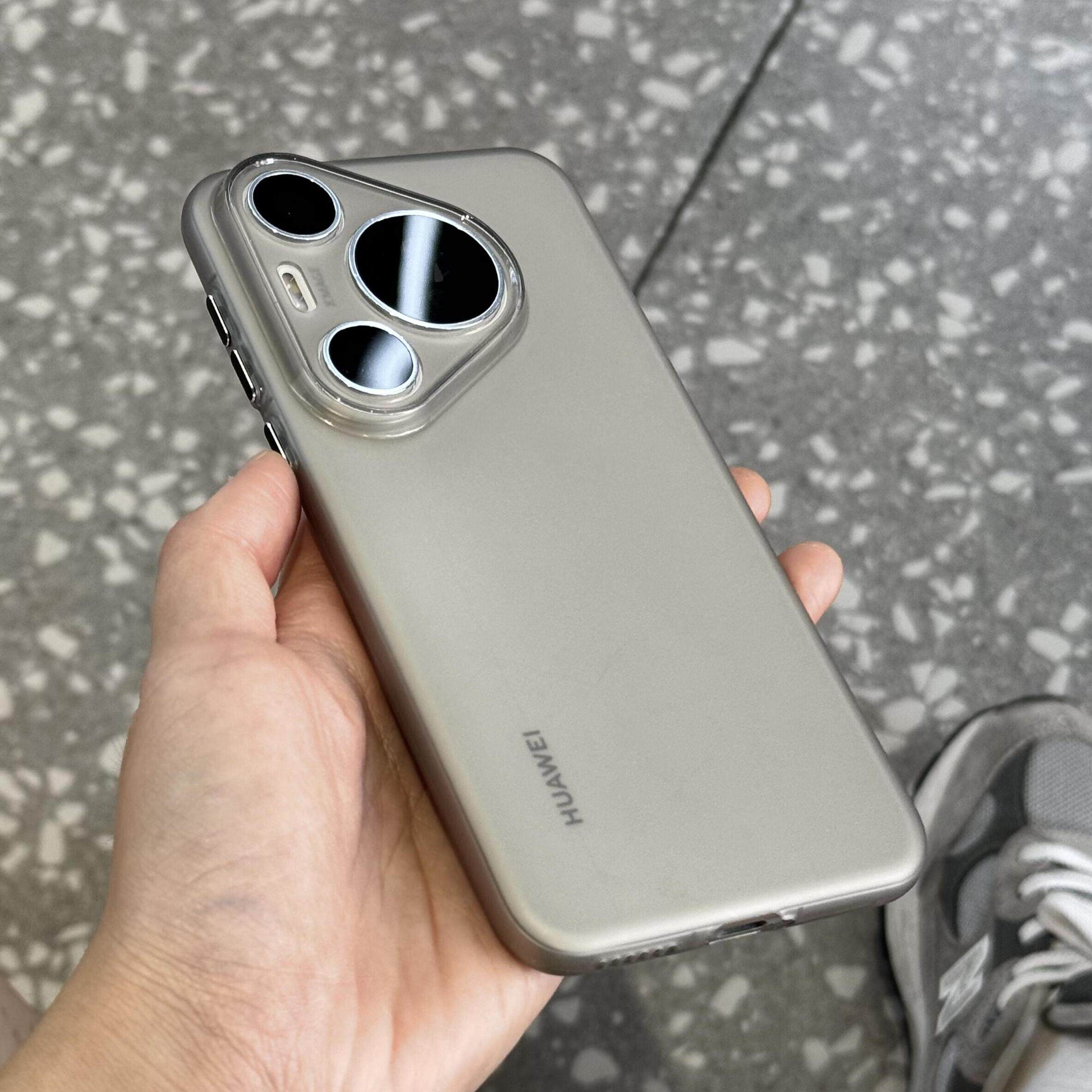 独立金属按键裸感软壳防汗用华为Pura70pro+手机壳P80Ultra全包透明mate70/60pro小米15超薄磨砂防摔14高级感
