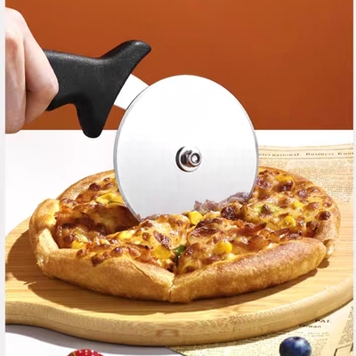不锈钢披萨滚轮刀切面团pizza饼专用刀家用做烘焙的工具用具商用