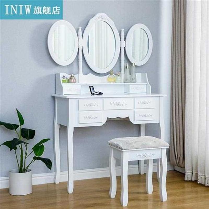 Three Folding Mirror Dressers Household European Style Dress