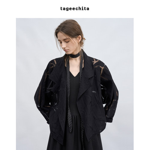 TAGEECHITA 几何线条图案设计感烧花微透翻驳领轻薄防晒短外套