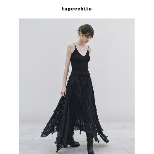 TAGEECHITA 羽毛纱肌理艺术氛围感小众不规则下摆伞型半身裙