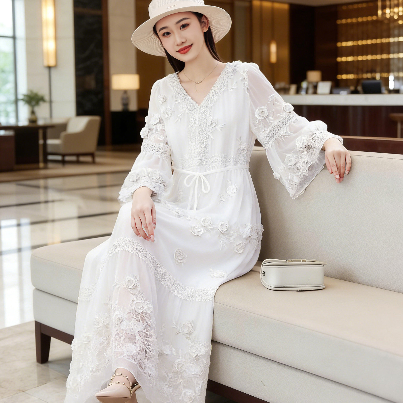 虫音桑蚕丝连衣裙女V领喇叭袖高级轻奢刺绣收腰通勤度假真丝长裙