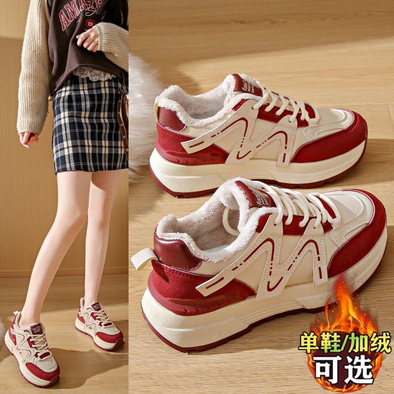 今年流行的加绒红色阿甘运动鞋34