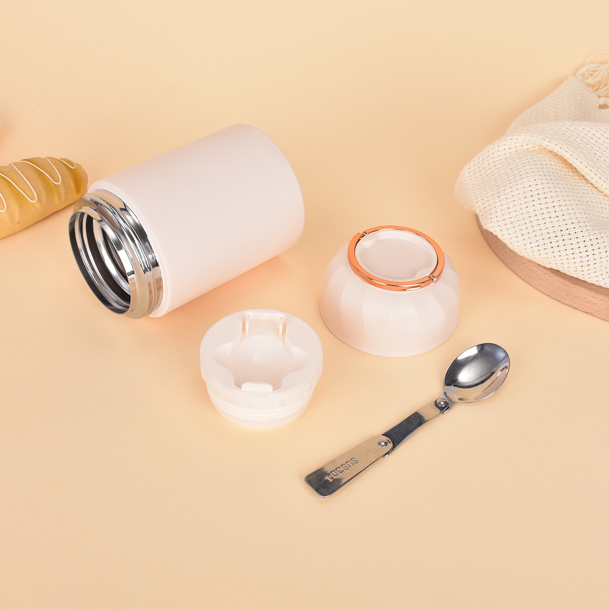 新款316手提不锈钢焖烧杯带餐勺上班族焖烧罐户外小巧保温杯