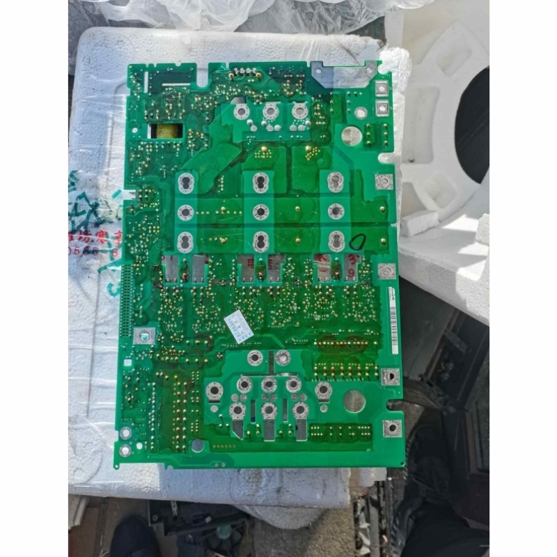 议价8222lp伦茨22kw驱动板evf8222 e82ev2