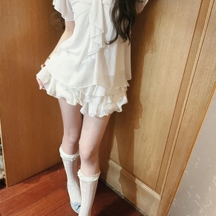 女夏 法式 独特绝美显瘦高级感短袖 T恤上衣白色衬衫 半身裙两件套装