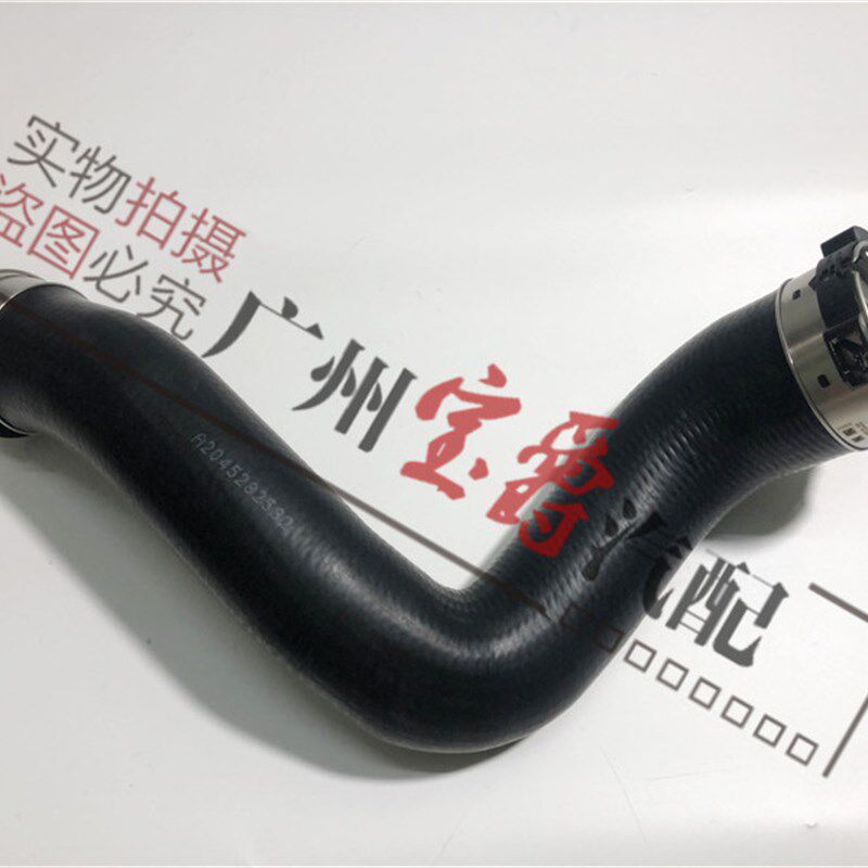 适用奔驰E级W212涡轮增压器W207中冷器E200水管E260空气管进气管
