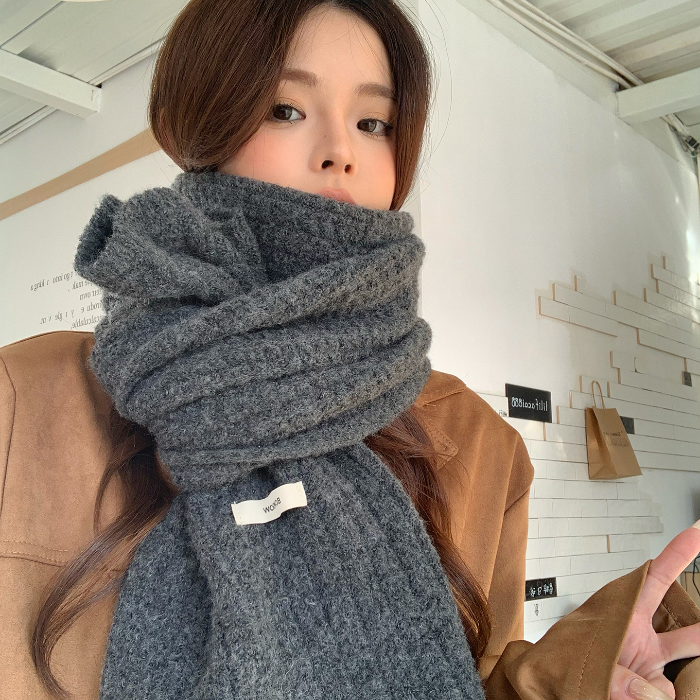 高品质秋冬保暖韩版含羊毛披肩