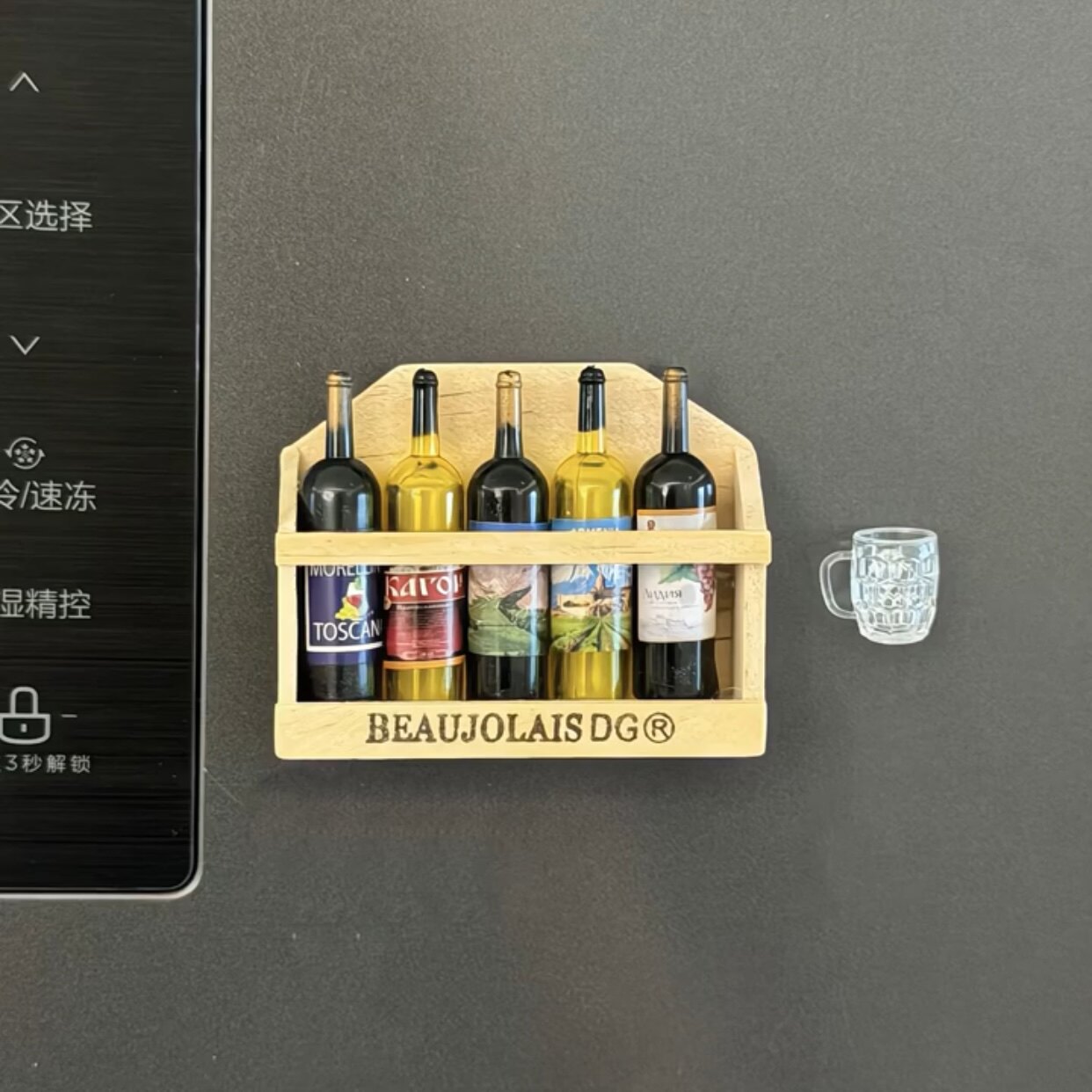 红酒架冰箱贴迷你微缩仿真酒瓶磁吸模型创意木质立体食玩装饰摆件