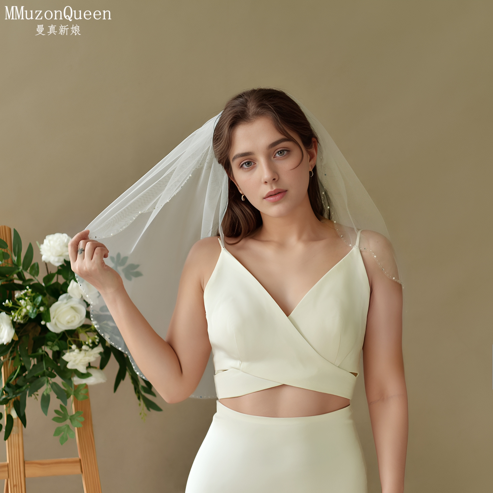 曼真新娘头纱花朵边串珠款精致可爱时尚百搭生日拍照道具V33-0.6
