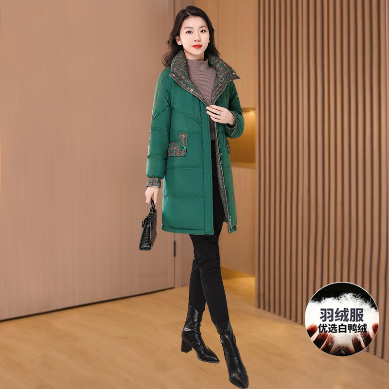 中长羽绒服女遮屁股冬季洋气高端品牌妈妈两面穿九江平湖绿色棉服