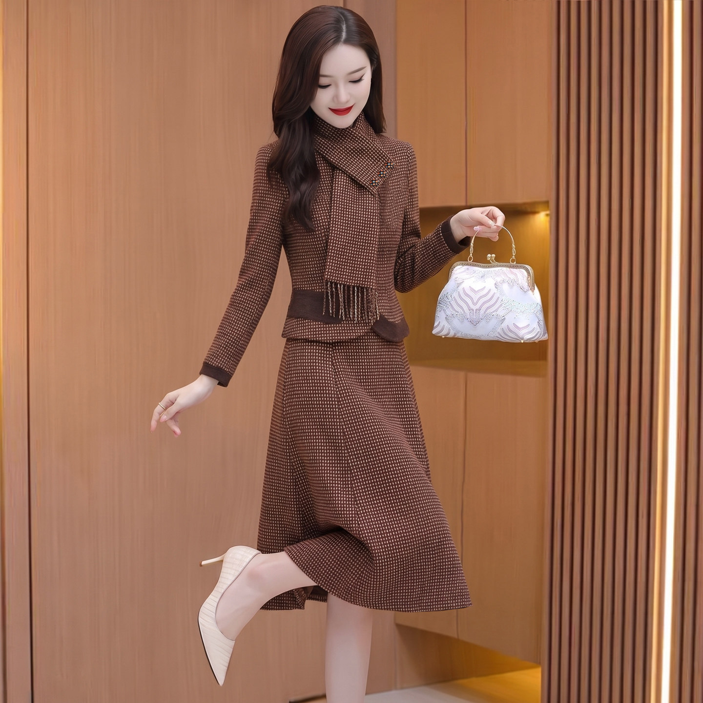 高端奢华小香风两件套装连衣裙女秋冬妈妈减龄穿搭高级感毛呢裙子