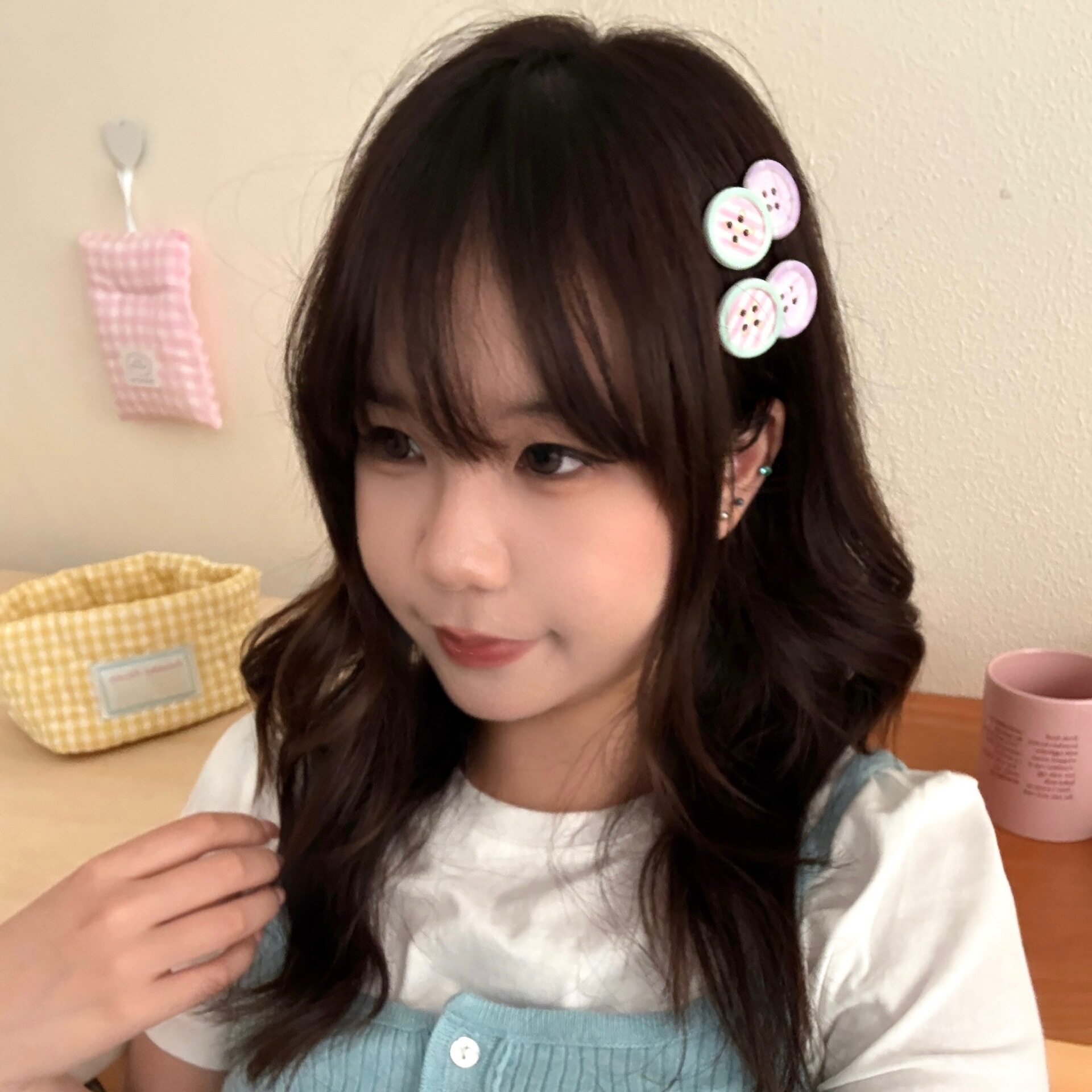 腾亿优品价纽扣撞色格纹波发饰