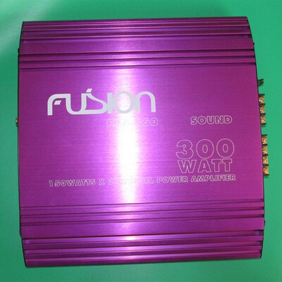 合资厂生产的全新FUSION FSN-360汽车专用300W功率放大器