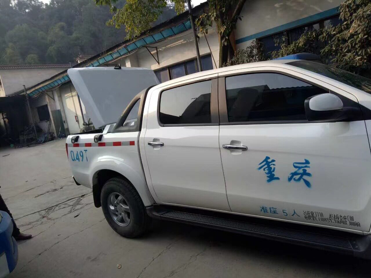 江铃域虎改装皮卡平盖域虎平盖域虎两折后盖后备箱