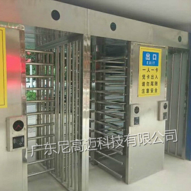 厂家批发工地单向出口旋转闸门,集装箱门禁通道全高立式辊匝机