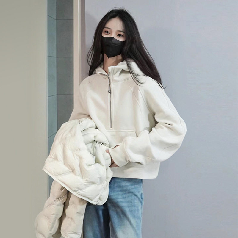 开春短款卫衣女2026新款春半拉链设计感小众立领小个子连帽上衣