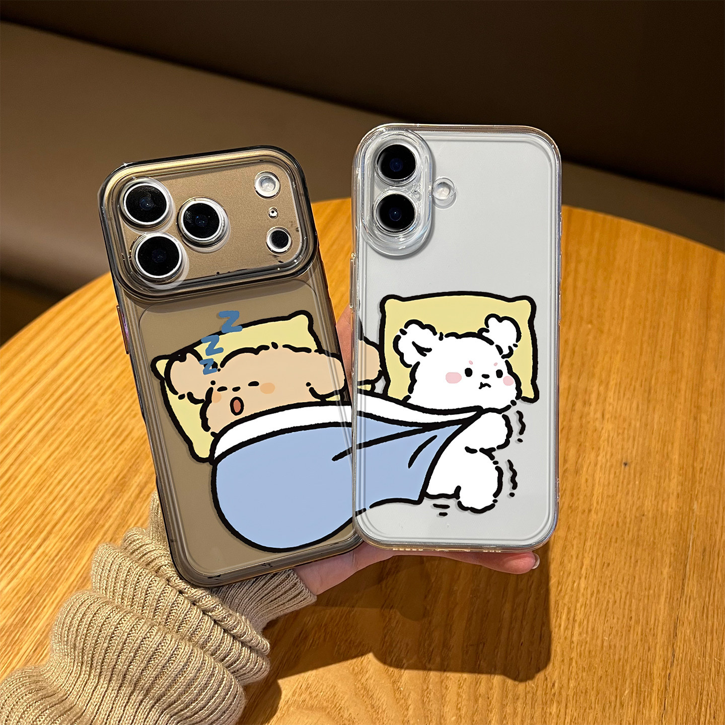 抢被子小狗适用苹果17手机壳iphone13情侣16promax卡通15可爱14/12/11/air/三星s24ultra魅族22套iqooz9turbo