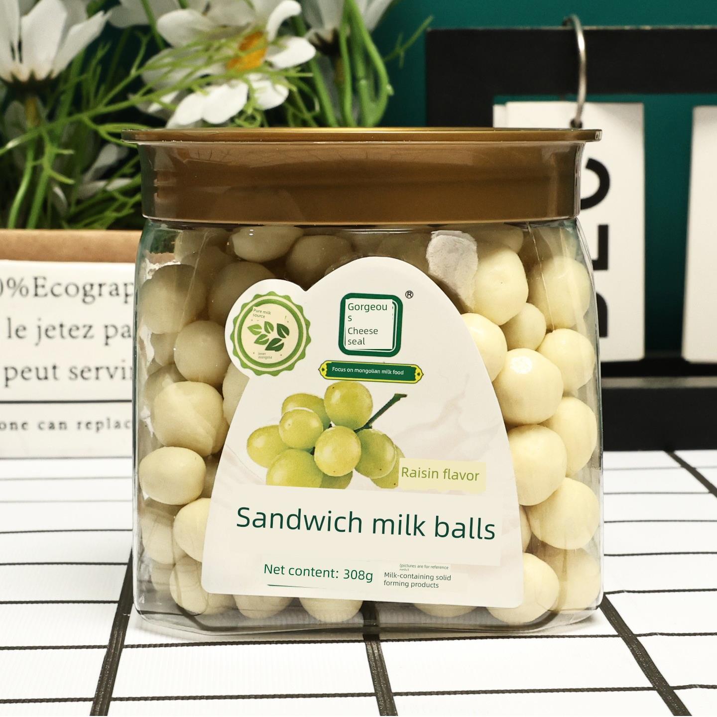 采购产品三明治奶豆，葡萄干，蓝莓味乳制品，奶酪奶味小吃，内蒙