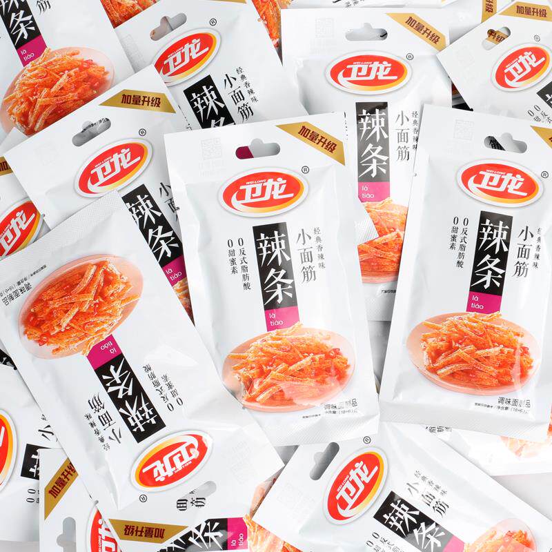 卫龙辣条小面筋24g 网红休闲辣味馋嘴零食小吃大份量儿时童年回忆