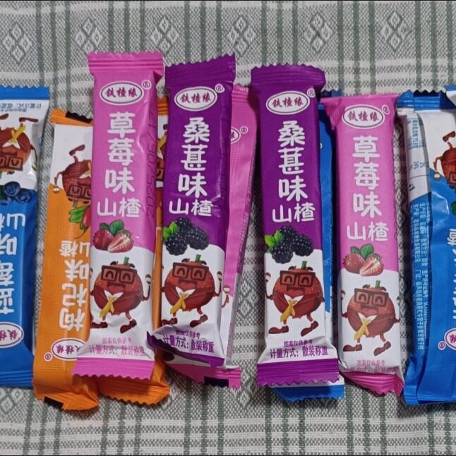 山楂条网红多口味零食果味山楂酸甜可口儿童散装健胃好想来同款
