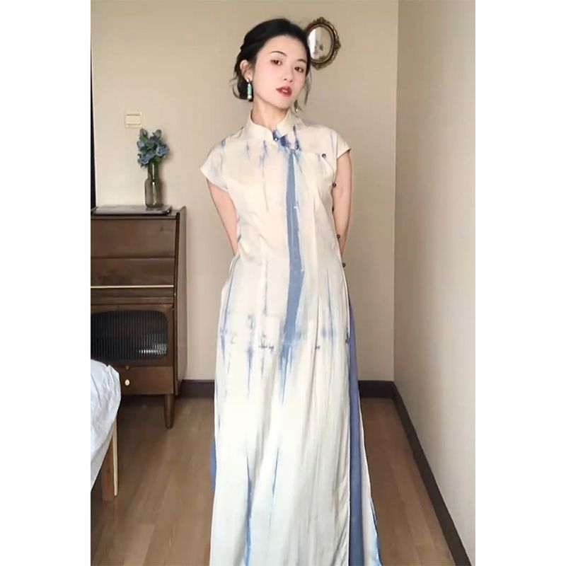 白色蓝纹晕染旗袍裙夏季