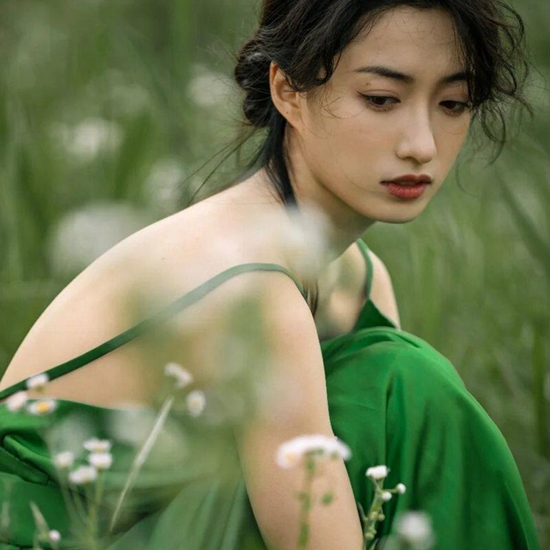 新款法式小众气质轻奢高