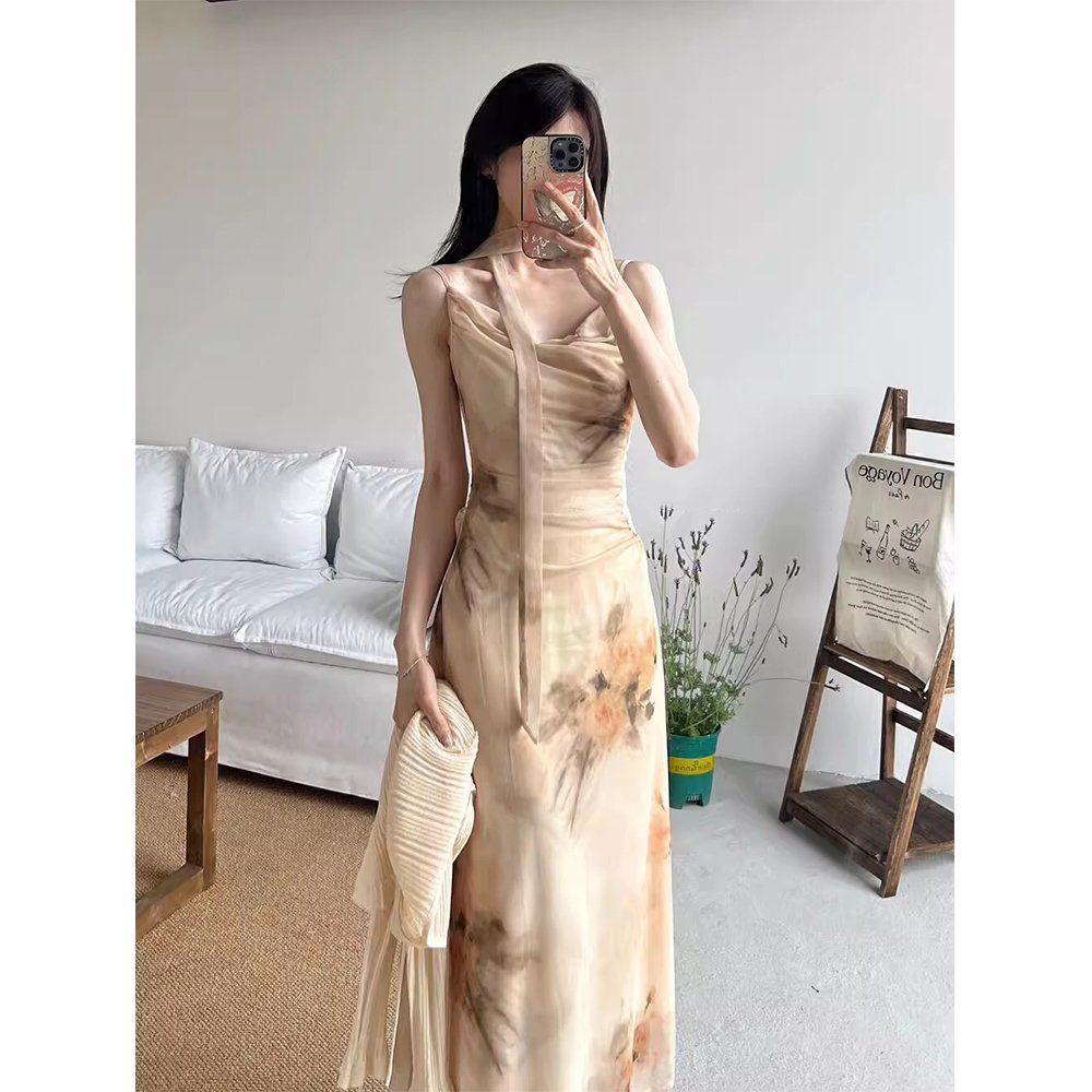 超仙法式碎花森女吊带连
