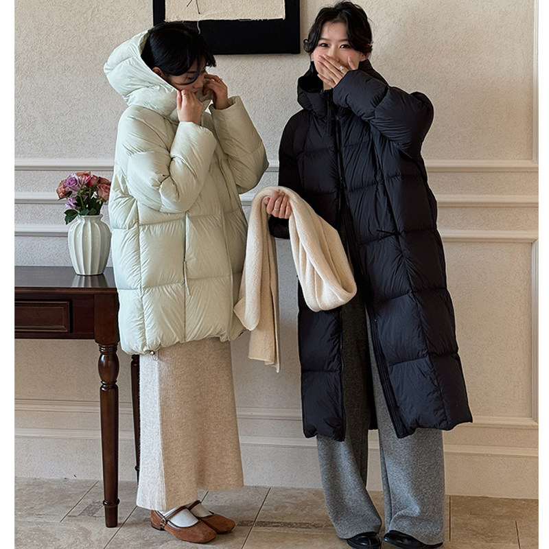 超轻无胆闺蜜款中长款羽绒服女2025新款云朵泡芙连帽冬季外套女