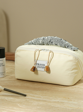 化妆品收纳包新款便携旅行洗漱包手提随身口红包大容量懒人化妆包