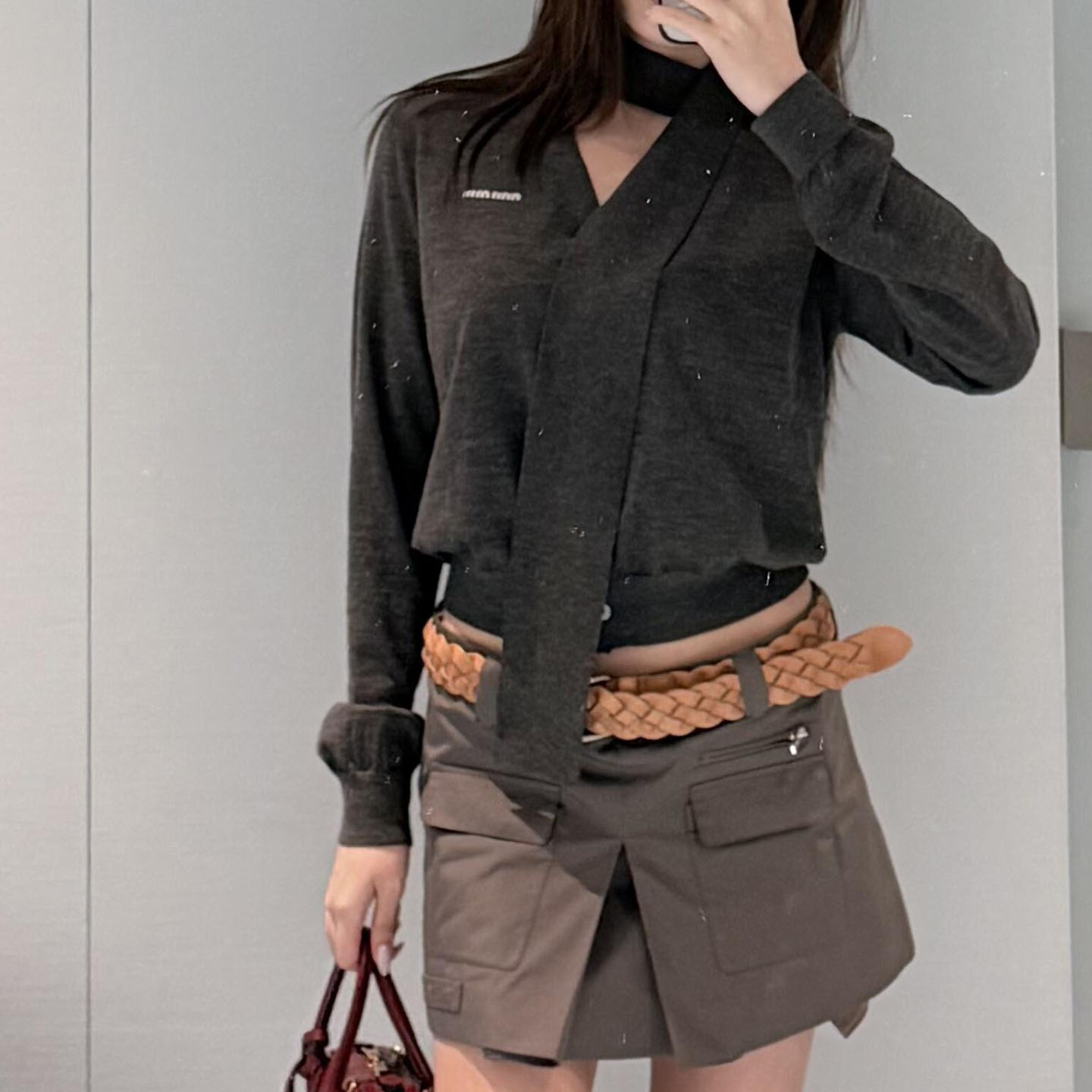 绵羊毛休闲风飘带针织开衫上衣女