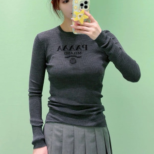 现货~篙品质~羊毛面料 胸口字母提花针织衫 显瘦长袖打底上衣女