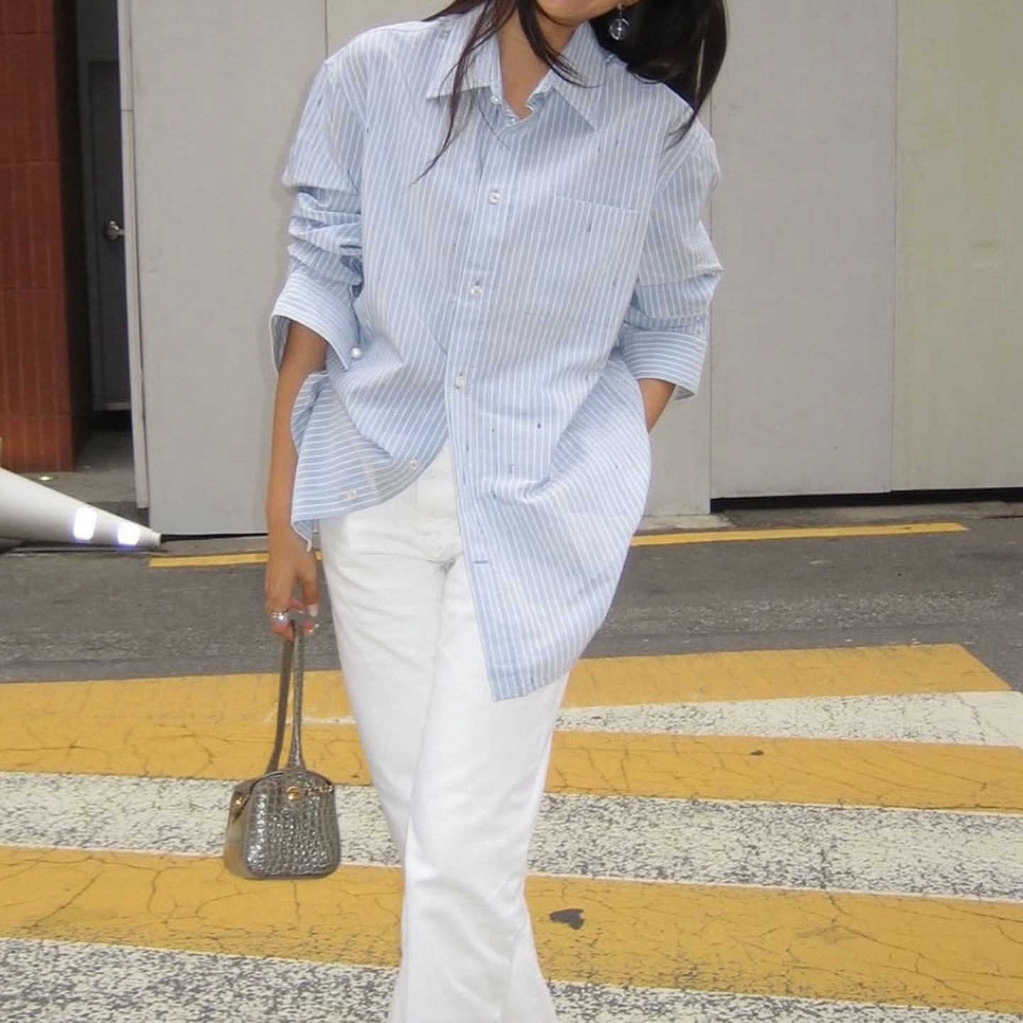 棉混纺休闲风条纹翻领长袖衬衫女