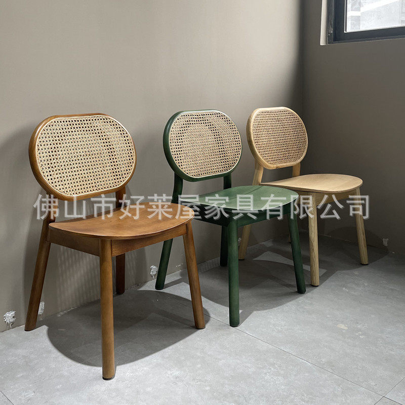 ins复古绿色藤编餐椅实木休闲吃饭椅子简约实木靠背中古餐椅北欧