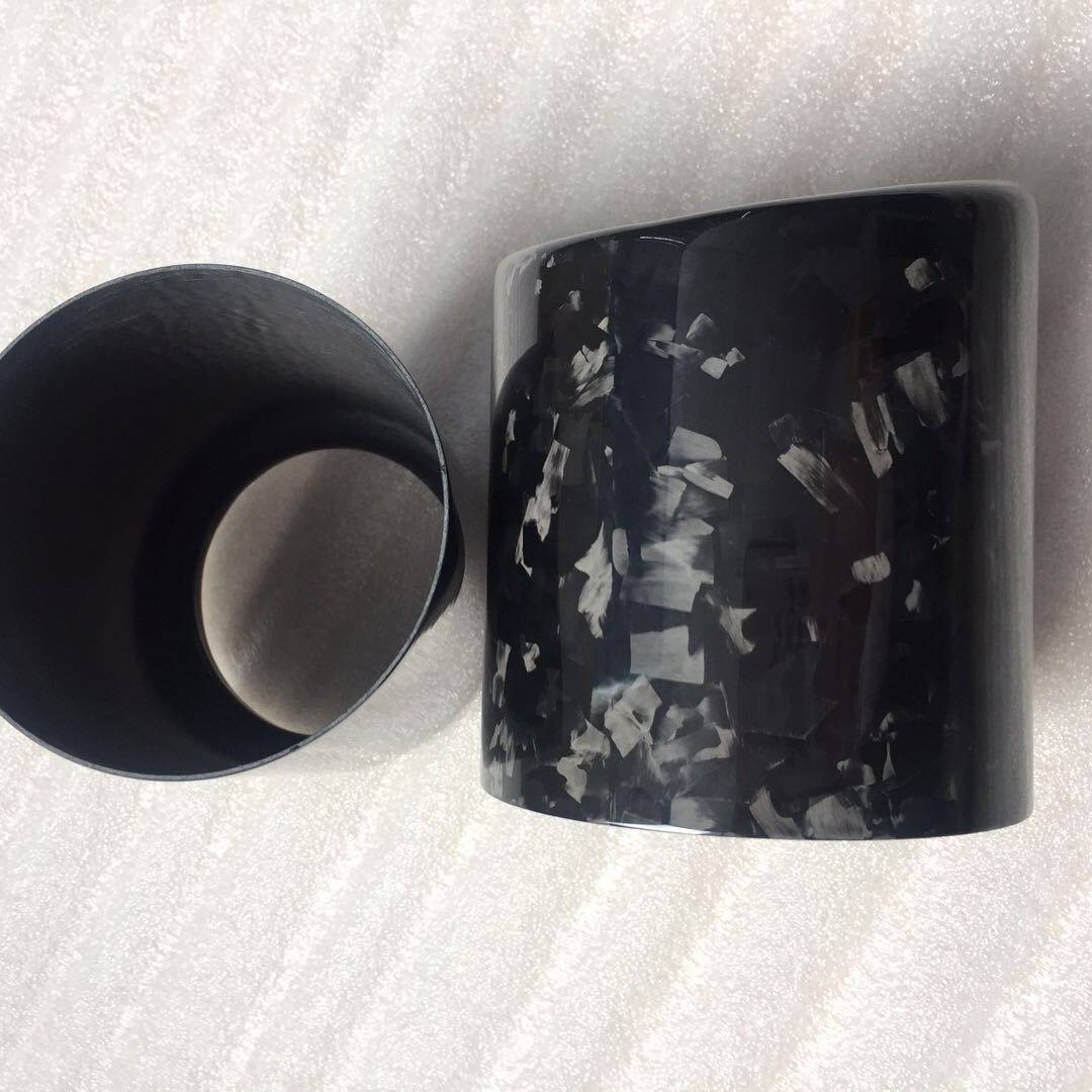 汽车碳纤维尾喉壳