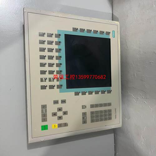 【荣强工控】二手拆机西门子6AV6 542-0CC10-0AX0成色如图