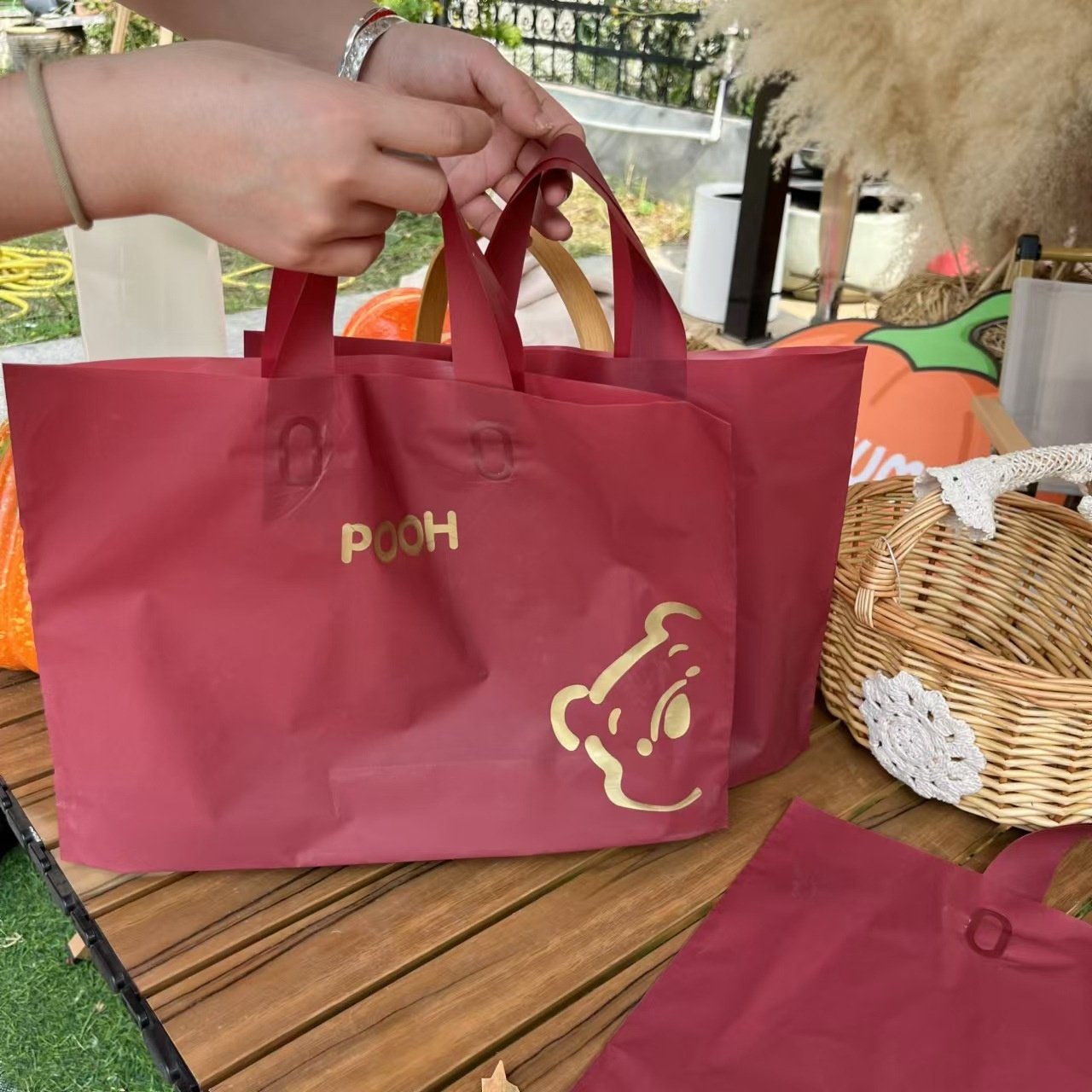 批发磨砂安克拉红购物袋女装服装店手提胶袋童服鞋盒礼品袋子logo,包装,塑料服装袋,淘宝优惠券,粉丝福利购,淘宝优惠卷