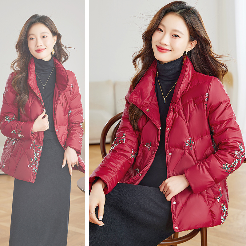 新中式绣花羽绒服冬季女洋气外套