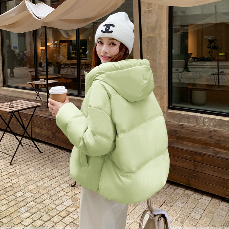 漫舞精灵韩版短款连帽时尚羽绒服