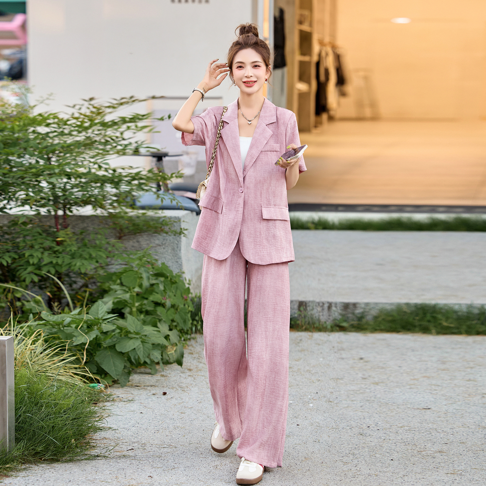 巨好看的两件套女夏2025新款韩版宽松显瘦短袖西装外套阔腿裤套装
