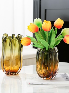 琥珀色渐变玻璃花瓶简约