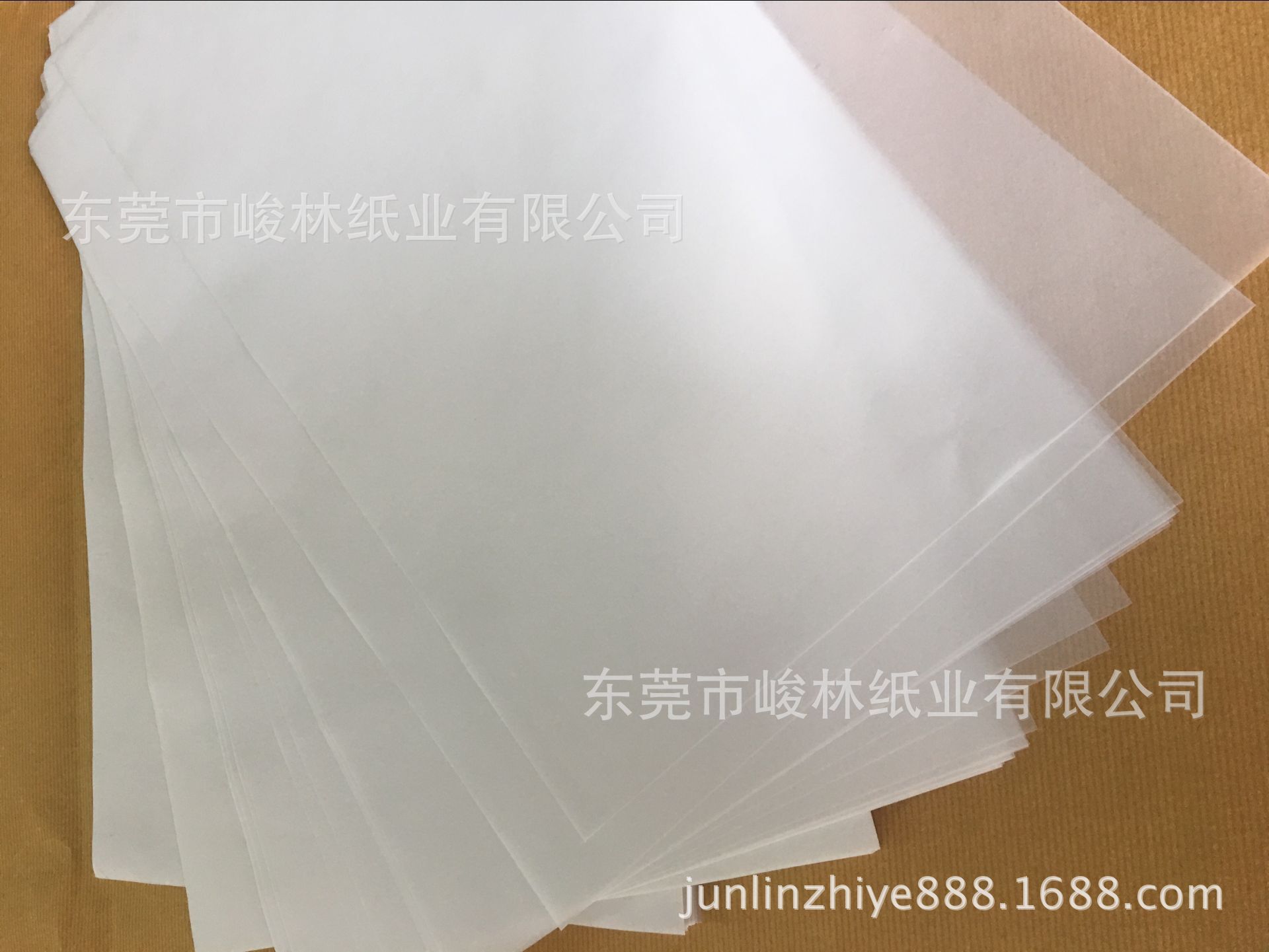 东莞厂家供应24克腊光纸油光纸油腊纸半透明纸73*98CM